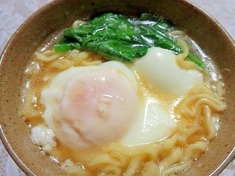 隠し味にマヨネーズが新鮮な即席ラーメン レシピ 作り方 By Libre 楽天レシピ